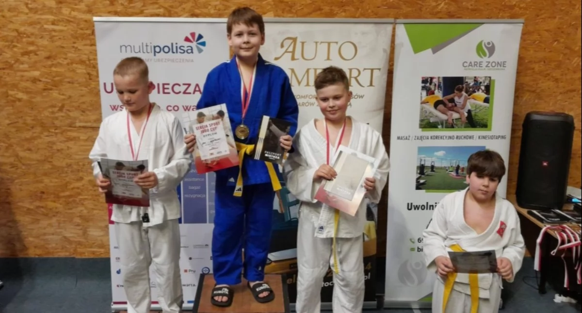 Sporty walki, Medale emocje Arenie Żukowscy judocy błyszczą - zdjęcie, fotografia