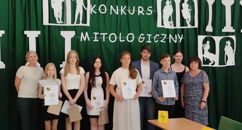fot. LO im. Hieronima Derdowskiego