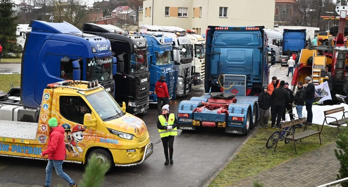 Akcje społeczne i charytatywne, Sulęczyno Charytatywny Motoryzacyjny Makurata - zdjęcie, fotografia