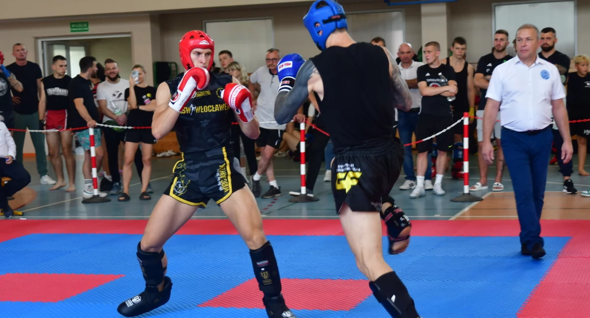 Sporty walki, Rebelia Kartuzy zorganizował Mistrzostwa Polski Północnej kickboxingu - zdjęcie, fotografia