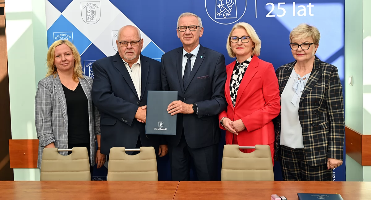 Inwestycje, Halę sportową kartuskiego Ogólniaka czeka rozbudowa modernizacja - zdjęcie, fotografia