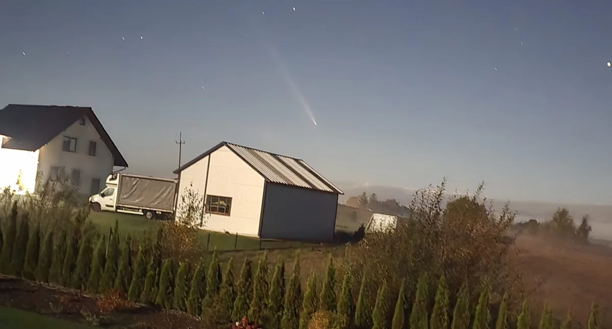 Ludzie i pasje, Kometa C/2023 Barwikiem - zdjęcie, fotografia