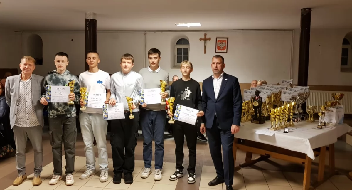 Wędkarstwo, Wędkarski sezon pełen sukcesów Koło „Gryf” Żukowo wyłoniło mistrzów! - zdjęcie, fotografia