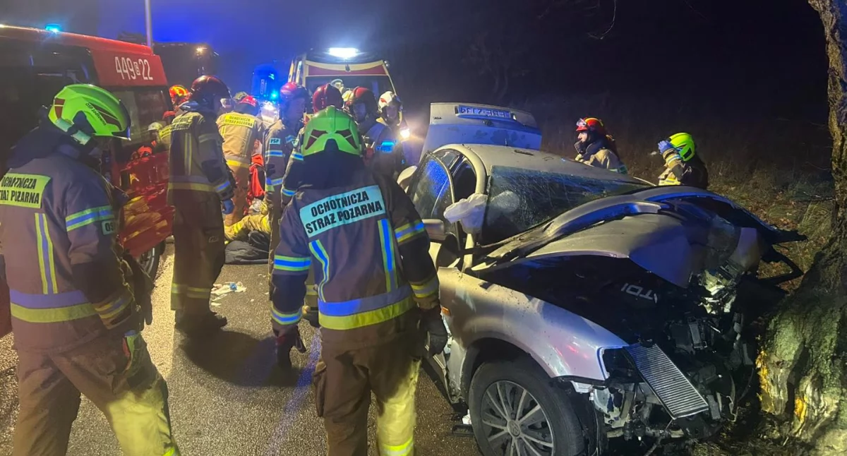 Wypadki, Tragiczny wypadek Kameli Jedna osoba żyje szpitalu - zdjęcie, fotografia