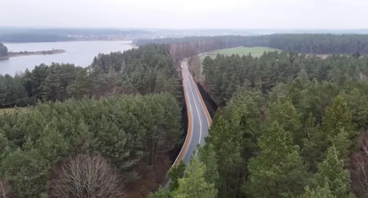 Transport, Koniec koszmaru kierowców drodze między Stężycą Skorzewem - zdjęcie, fotografia