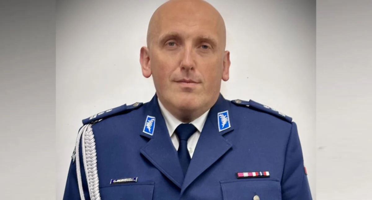 Policja, Kartuscy policjanci mają nowego komendanta - zdjęcie, fotografia
