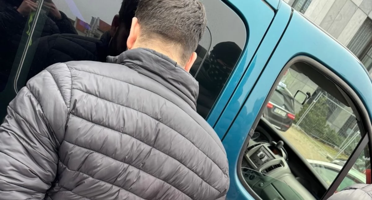Kronika policyjna, Włamywacze Neonetu zatrzymani centrum Gdańska - zdjęcie, fotografia