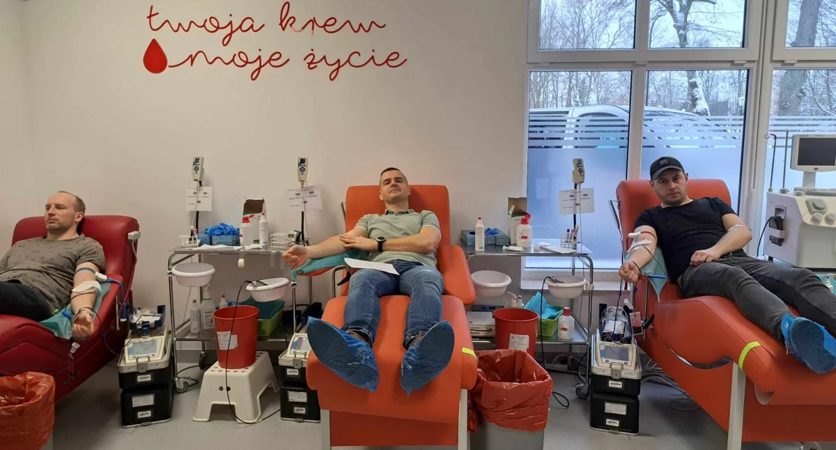 Akcje społeczne i charytatywne, Bezinteresownie ratują zdrowie życie Sobotnia akcja oddawania - zdjęcie, fotografia