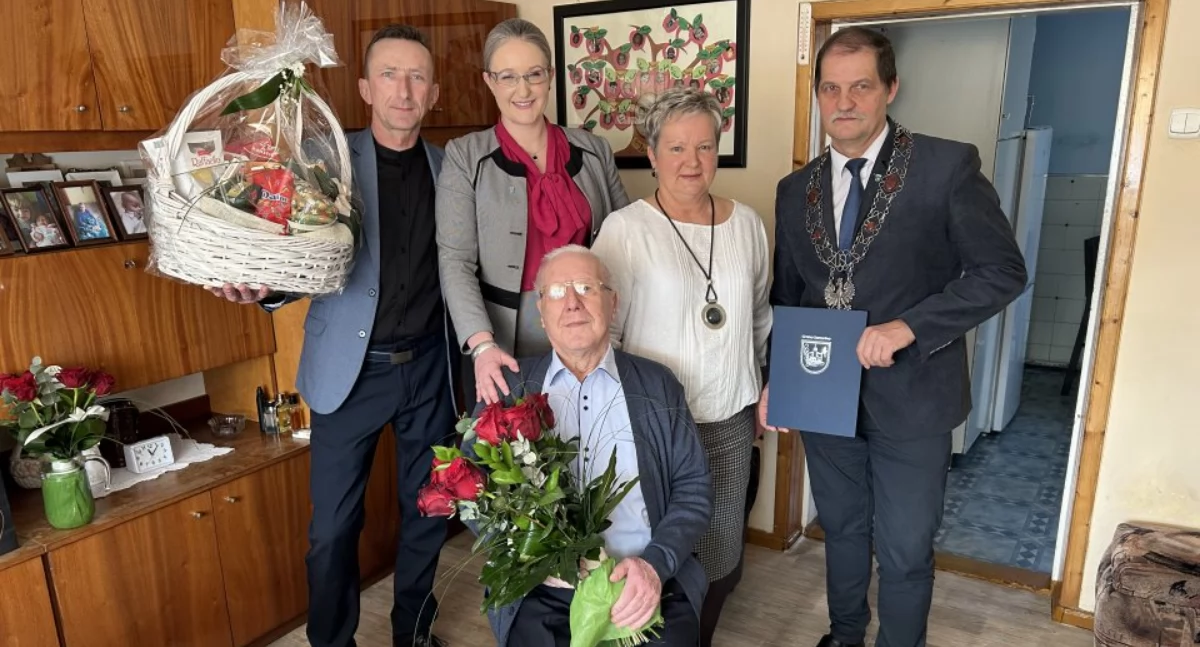 Ludzie i pasje, Najstarszy mieszkaniec gminy Somonino Władysław Dawidowski kończy - zdjęcie, fotografia