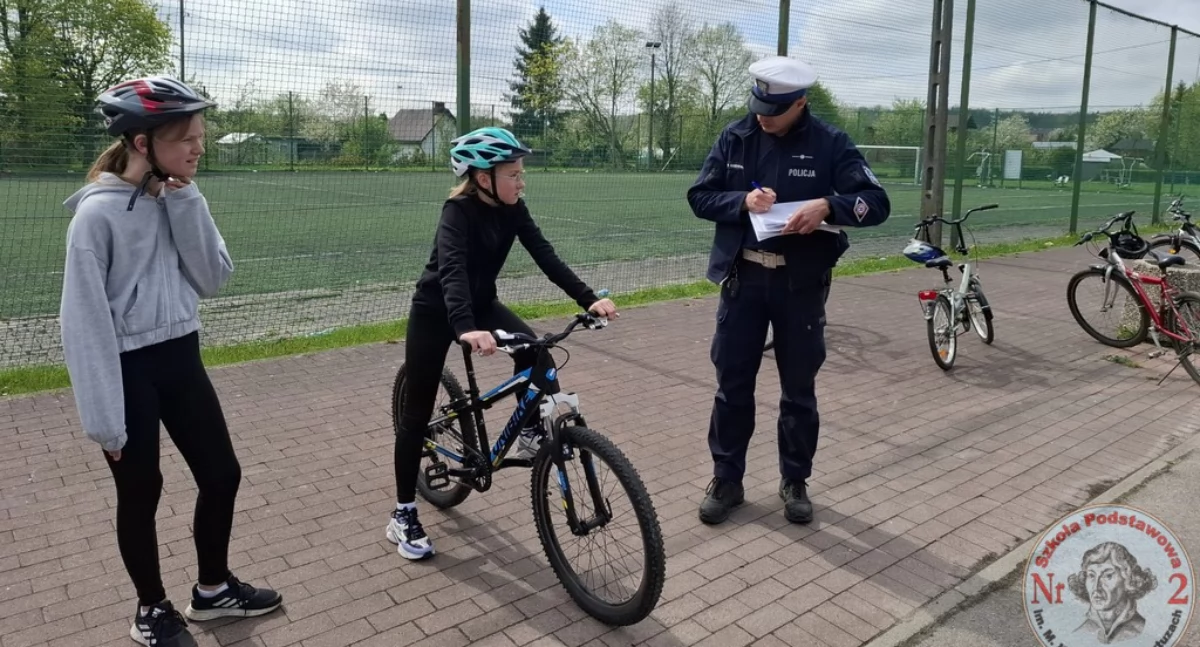Szkoły podstawowe, Powiatowe Eliminacje Turnieju Bezpieczeństwa Ruchu Drogowym Szopa znów najlepsza! - zdjęcie, fotografia