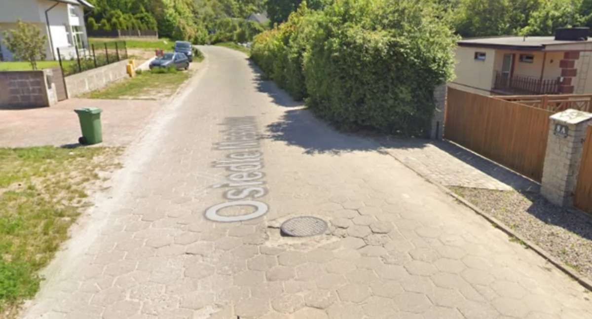 Interwencje, Mieszkańcy Somonina pozwólmy milionów złotych drogę przepadło! - zdjęcie, fotografia