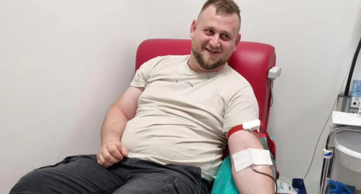Akcje społeczne i charytatywne, Kartuzach ratowali życie oddając - zdjęcie, fotografia
