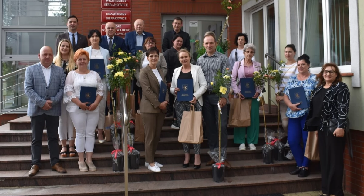 Tu mieszkamy, Gowidlino najpiękniejszą wsią gminie Sierakowice - zdjęcie, fotografia