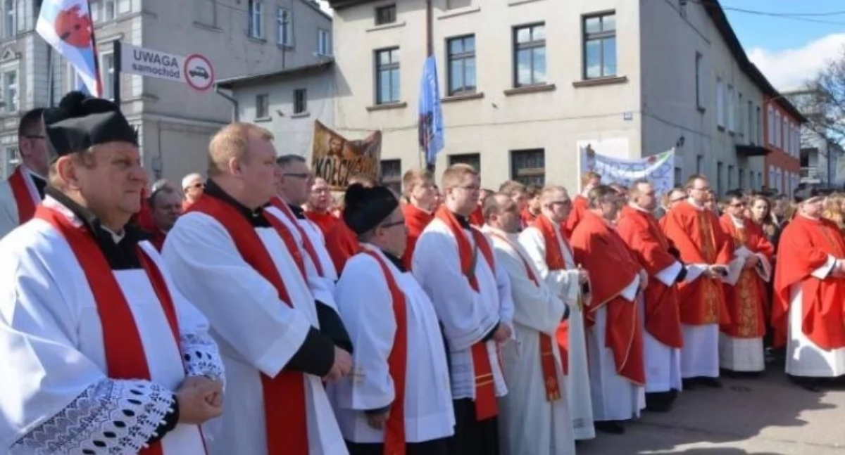 Religia, Roszady parafiach sprawdź jakie nastąpią zmiany personalne - zdjęcie, fotografia