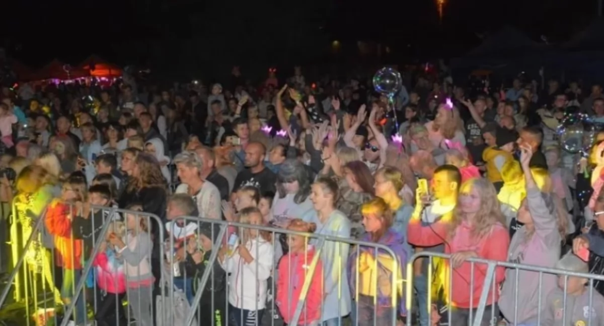 Zapowiedzi, Weekend Nocą Gwiazdami Jazzem Lesie Festynem Przyjaźni Mistrzostwami Zażywaniu Tabaki - zdjęcie, fotografia