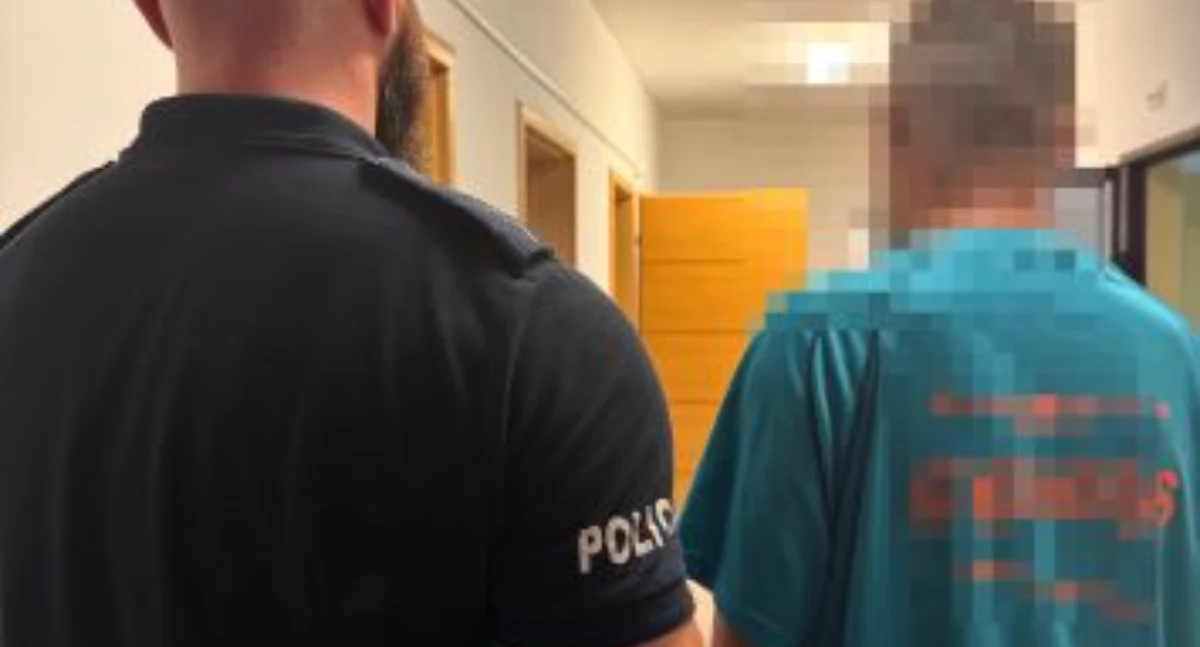 Kronika policyjna, Przysiadł turystów okraść latek rękach policji - zdjęcie, fotografia