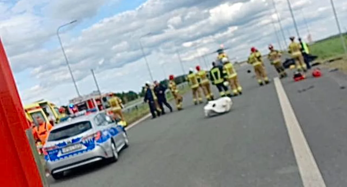 Wypadki, Tragiczny wypadek Chwaszczynie żyje motocyklista - zdjęcie, fotografia