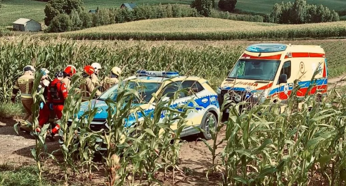 Kronika policyjna, Wybuch butli gazem latka latek mocno poparzeni - zdjęcie, fotografia