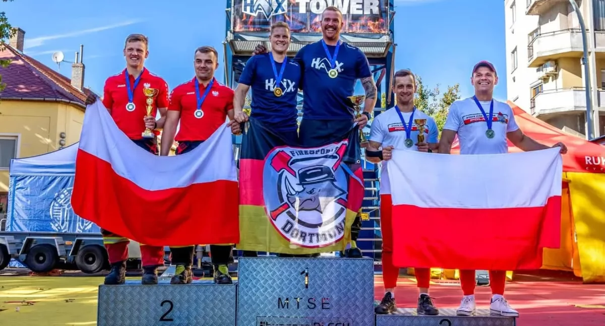 Straż pożarna, Strażacy powiatu kartuskiego podium Mistrzostw Europy FireFit! - zdjęcie, fotografia