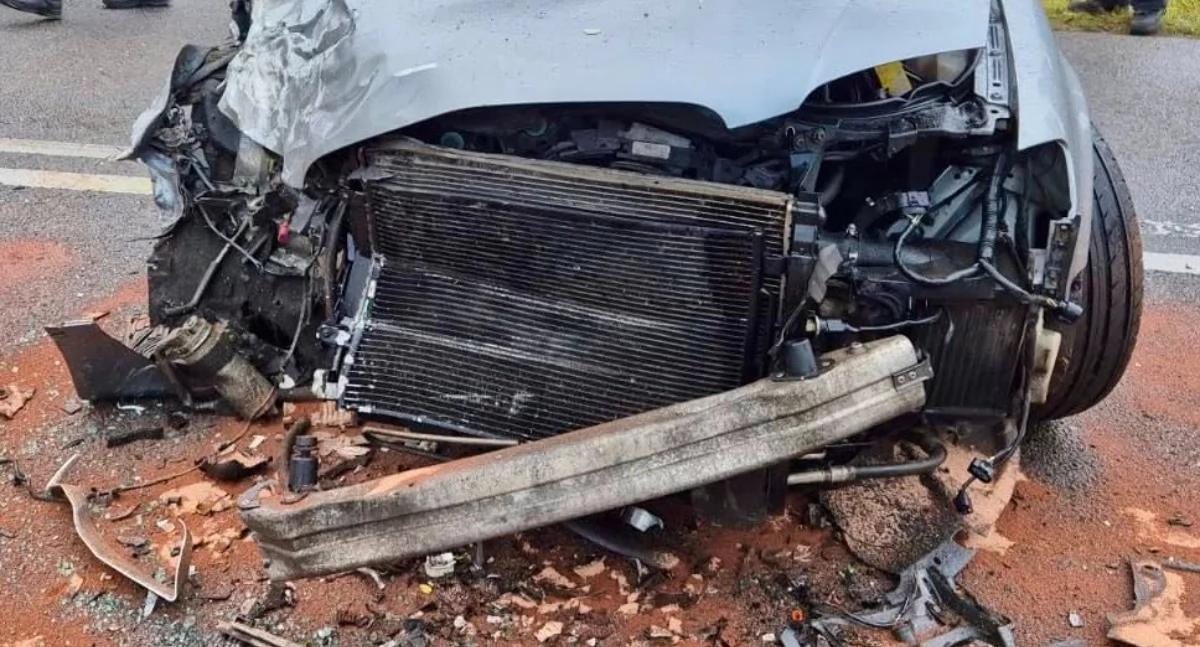 Wypadki, Poważny wypadek miejscowości Szklana Czołówka podczas wyprzedzania - zdjęcie, fotografia