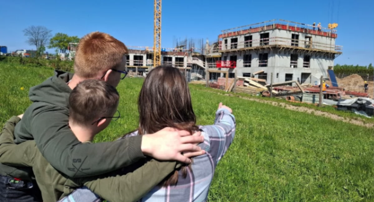 Organizacje pozarządowe, tylko terapia drugi Szklana rozbudowuje skrzydła swoich podopiecznych - zdjęcie, fotografia
