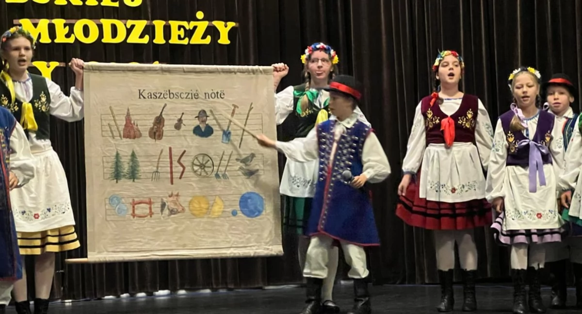 Zapowiedzi, Młodzi artyści scenie Przegląd Twórczości Kaszubskiej Kartuzach - zdjęcie, fotografia