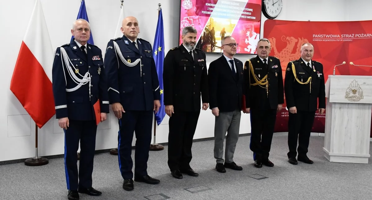 Straż pożarna, Wyróżnienie strażaków Skrzeszewo Promesa sprzęt słowa uznania Komendy Głównej - zdjęcie, fotografia