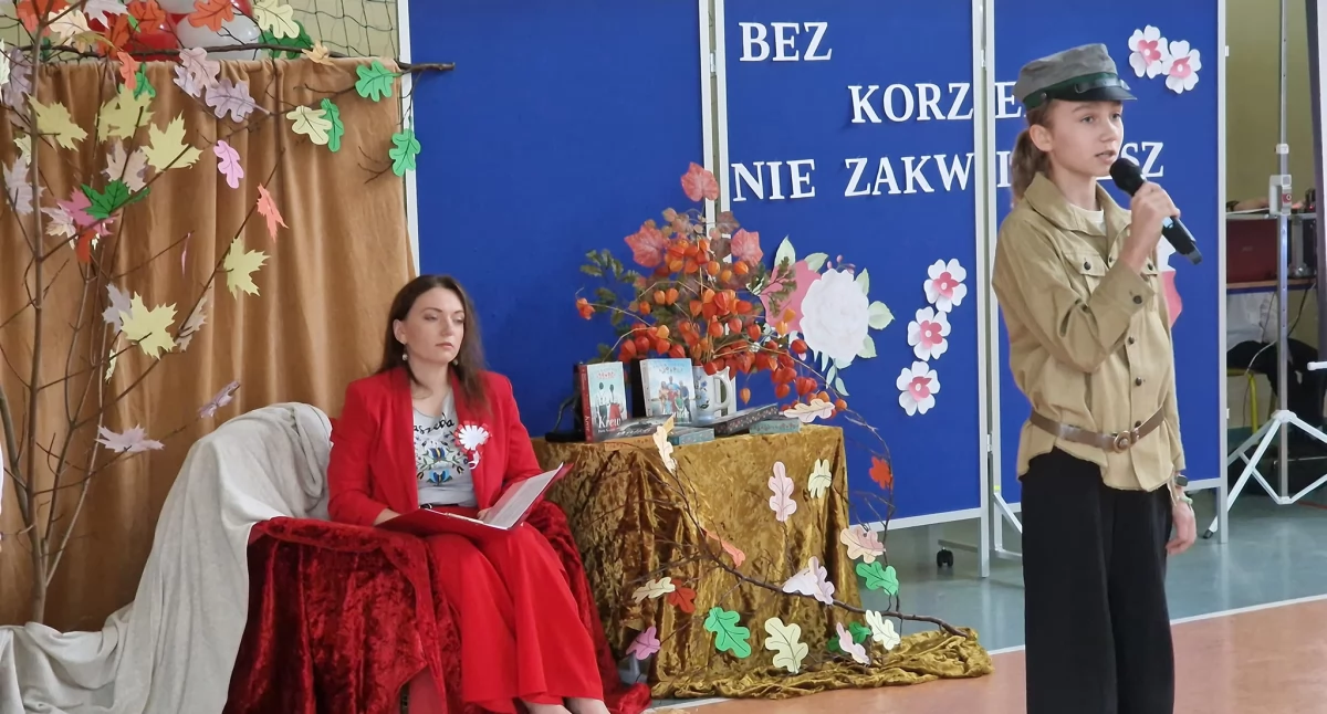 Uroczystości patriotyczne, Pomieczyno razem Ojczyzny Obchody Narodowego Święta Niepodległości - zdjęcie, fotografia