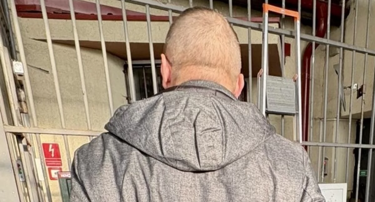 Kronika policyjna, unikną sprawiedliwości latek spędzi więzieniu znęcanie rodziną - zdjęcie, fotografia