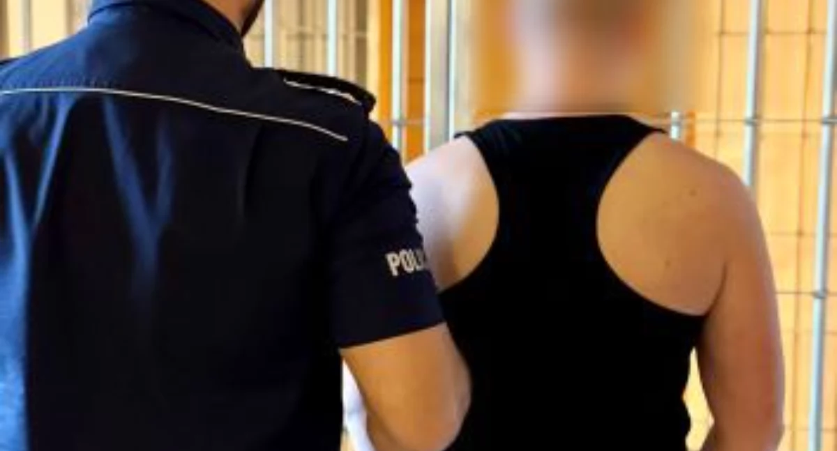 Kronika policyjna, Sporo narkotyków kokainy latka - zdjęcie, fotografia