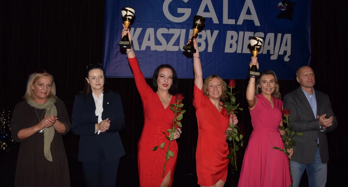 Biegi, „Kaszuby Biegają 2025” przeszedł historii Wielka Kartuzach pełna emocji wyróżnień - zdjęcie, fotografia