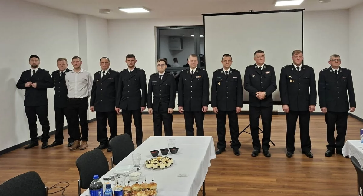 Straż pożarna, władze Kamienicy Szlacheckiej Podsumowano pełen wyzwań - zdjęcie, fotografia