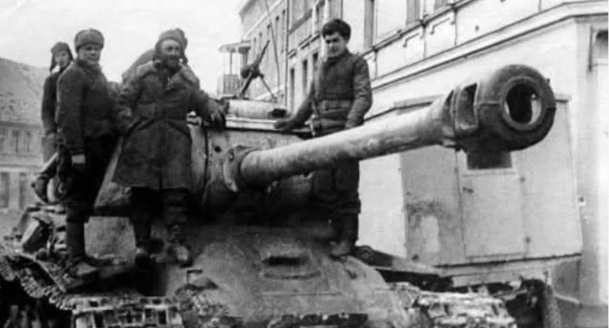 Zapowiedzi, Kartuzy Uroczyste zakończenie konkursu historycznego obecności Armii Czerwonej Kaszubach - zdjęcie, fotografia