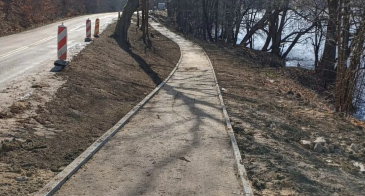 Inwestycje, odcinek trasy rowerowej gminie Somonino ostatni inwestycji - zdjęcie, fotografia