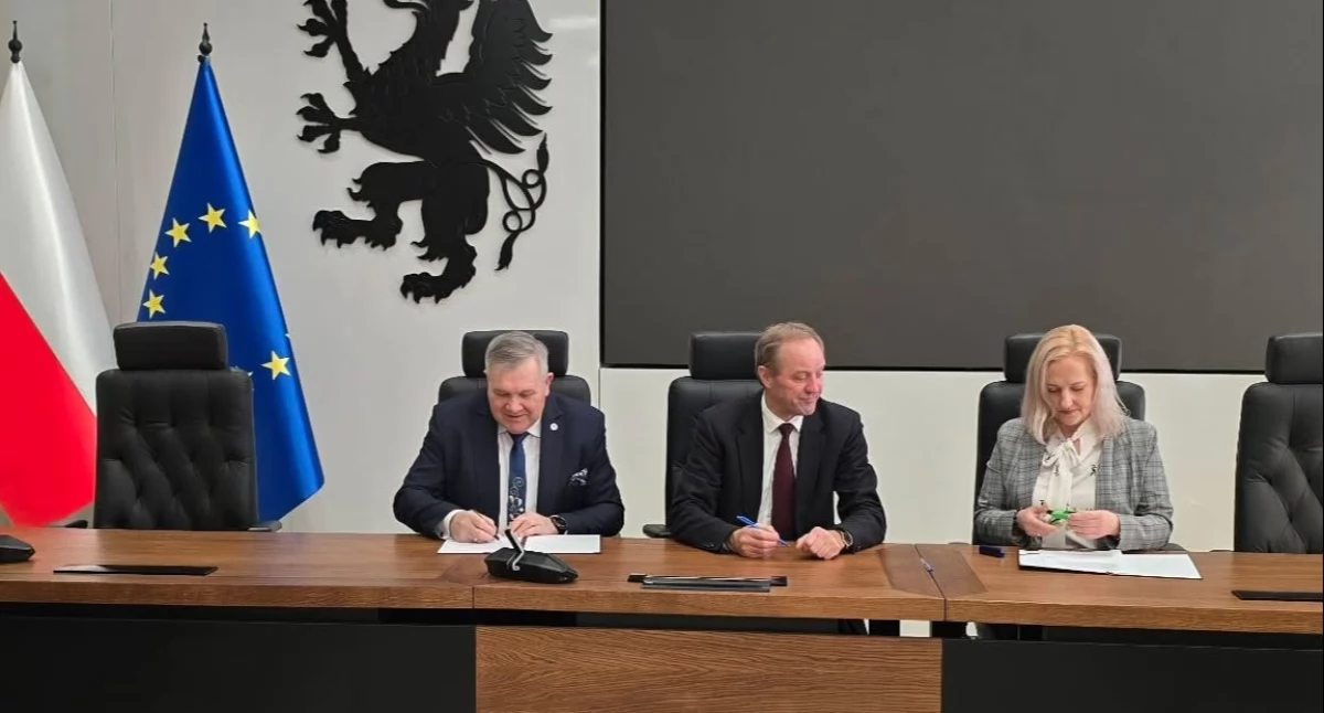 Wieści z samorządów, inwestycję sportową Gmina Kartuzy dofinansowaniem - zdjęcie, fotografia