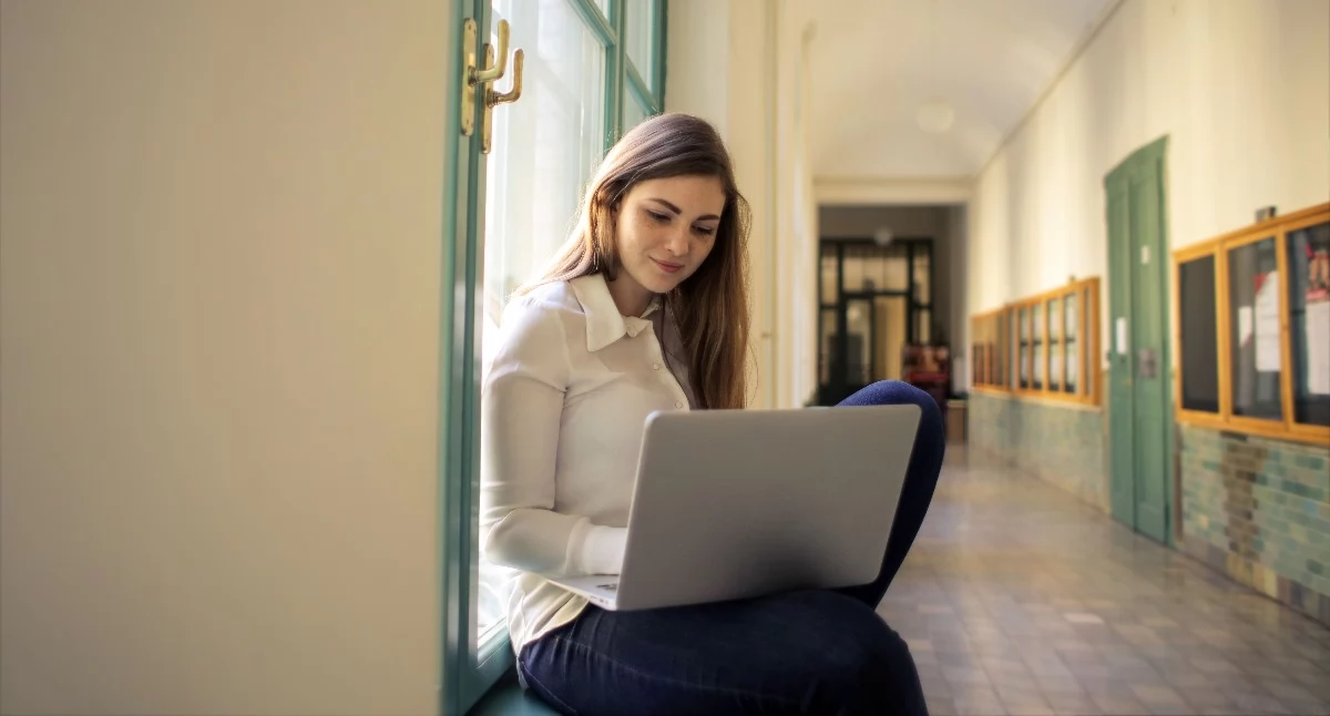 Styl życia, Studia przeprowadzki młodzi Kaszub wybierają uczelnię modelu online - zdjęcie, fotografia