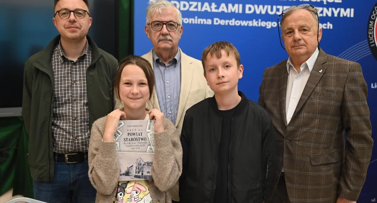 Historia, Historia powiatu zapisana kartach gazety Promocja książki Andrzeja Borzestowskiego Kartuzach - zdjęcie, fotografia