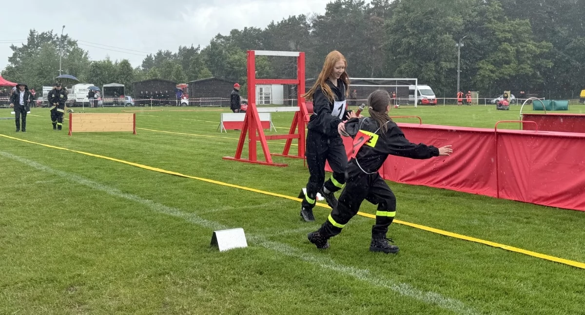 Straż pożarna, Strażacy gminy Żukowo rywalizowali zawodach sportowo pożarniczych - zdjęcie, fotografia