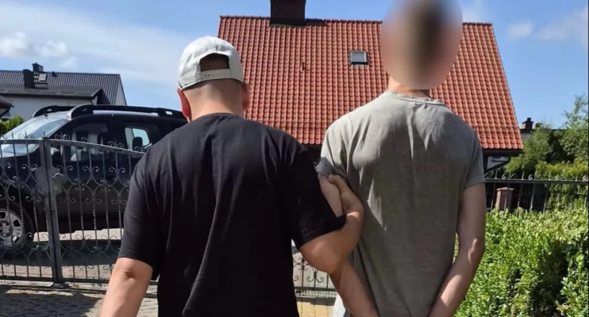 Kronika policyjna, Kradli przez cały weekend Wpadli kradzieży tablic paliwa - zdjęcie, fotografia