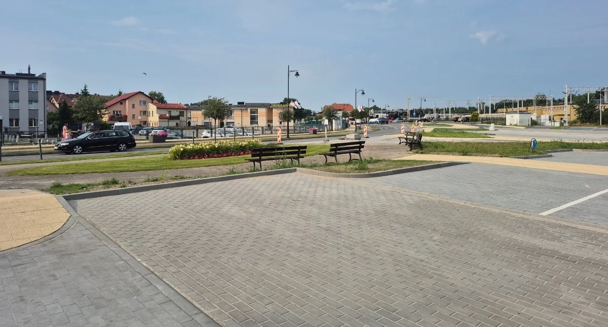 Wieści z samorządów, będzie mógł korzystać nowego parkingu Park&Ride Kartuzach Gmina zainteresowanie - zdjęcie, fotografia
