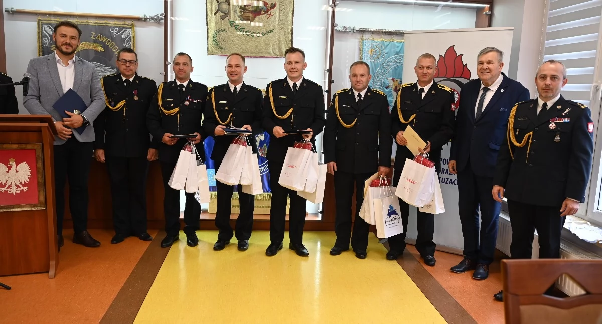 Akcje społeczne i charytatywne, Klubu kartuskiej straży „Każda kropla znaczenie” - zdjęcie, fotografia