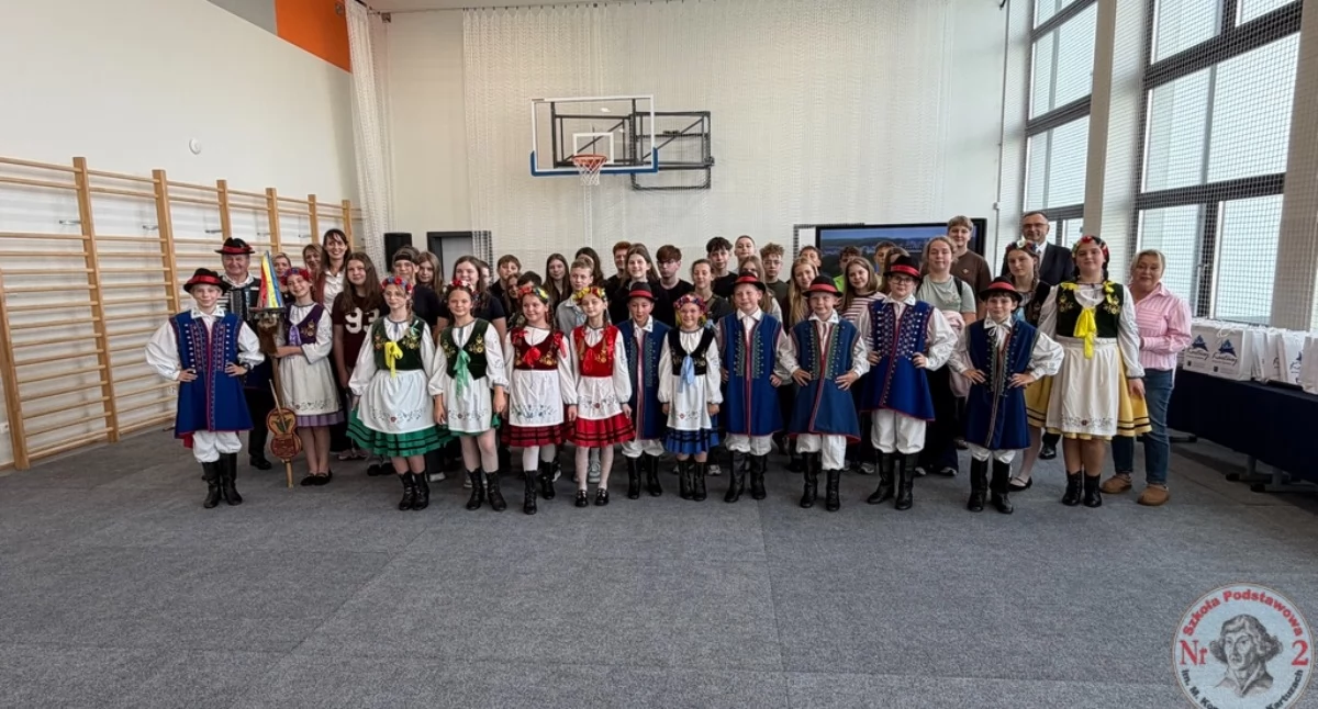 Szkoły podstawowe, uczniowie Kartuzach spotkali rówieśnikami Niemiec - zdjęcie, fotografia