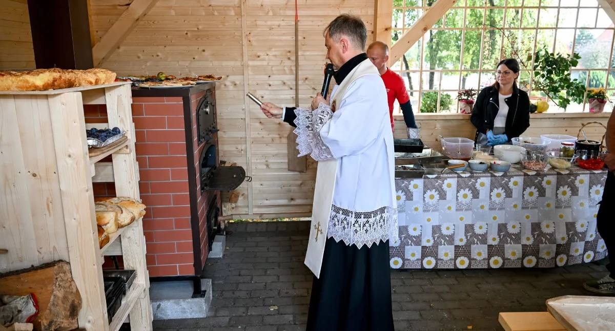Wieści z samorządów, Stężycy powstał chlebowy łączyć mieszkańców przywracać wspólnego pieczenia - zdjęcie, fotografia