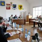 Dyr. Joanna Komorowska przekazuje informacje nt. pracy żukowskiego ZOZ-u /fot. Longina...