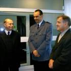 Wiceprzewodniczący Rady Powiatu Kartuskiego – Mieczysław Woźniak, komendant KPP w...