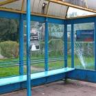 Zniszczoy przystanek autobusowy w Baninie /fot. KPP Kartuzy