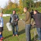 Zawodniczka Kinga Rolbiecka udziela wywiadu dziennikarzom z TVP1 /fot. GKS Cartusia...