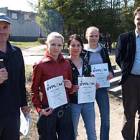 Dziewczęta z dyplomami /fot. nadesłane