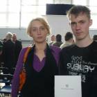 Dawid Richert wraz z nauczycielką Barbarą Krucą tuż po odebraniu dyplomu /fot. nadesłane