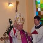 Przyszpitalną kaplicę poświęcił biskup Jan Bernard Szlaga /fot. Andrzej Baranowski